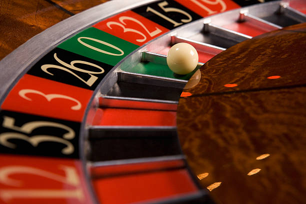 Live Baccarat dealer table at kawanpaito
